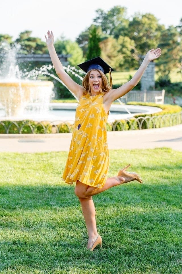 Senior portrait gallery image in York PA