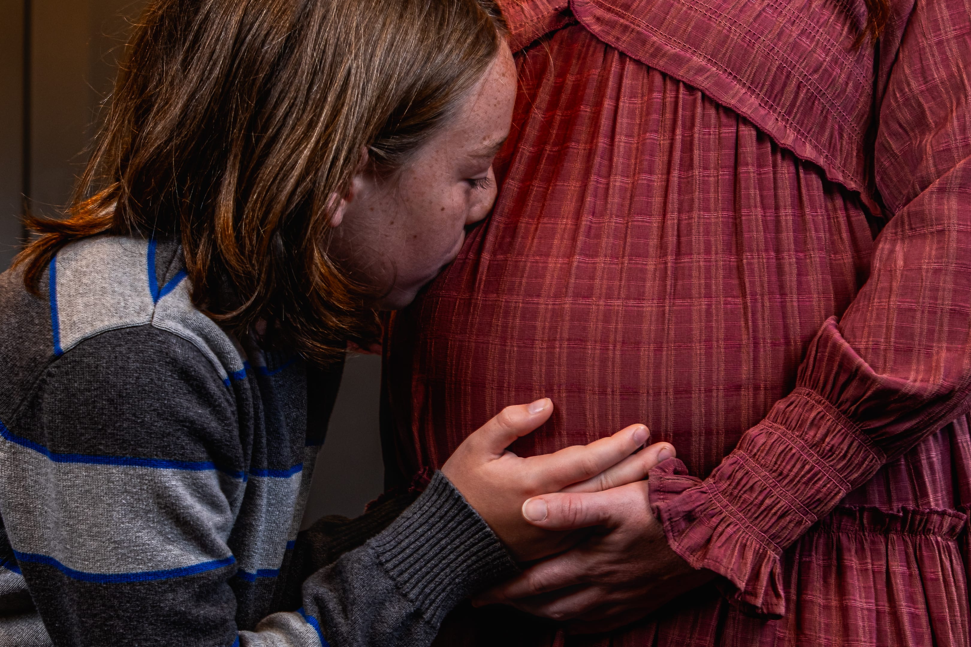 Maternity portrait gallery image in York PA